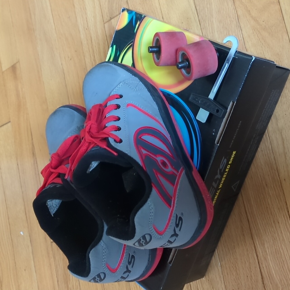 Heelys Grey Red Black - Youth 5